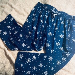 Blue and white snow flake pajama pants